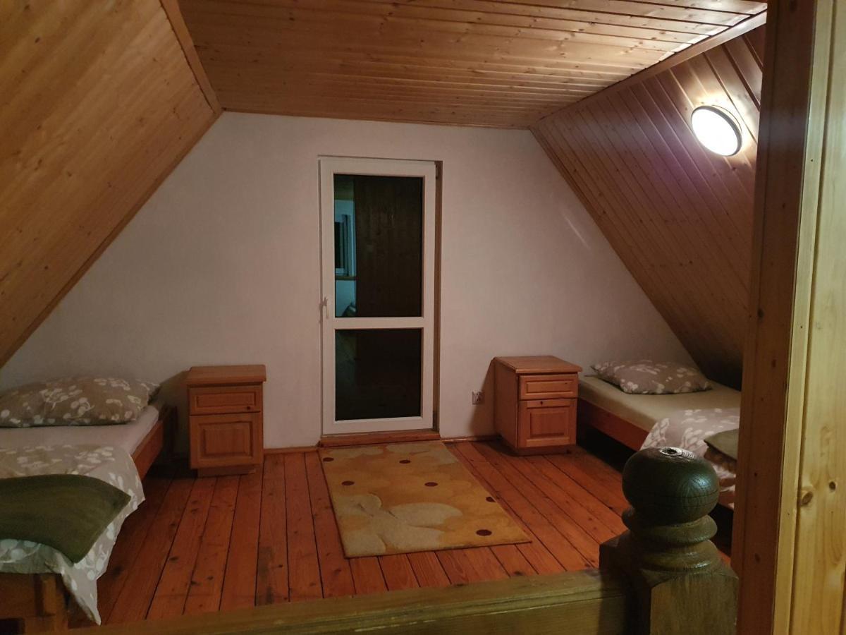 Domki U Gretka Lutowiska Esterno foto