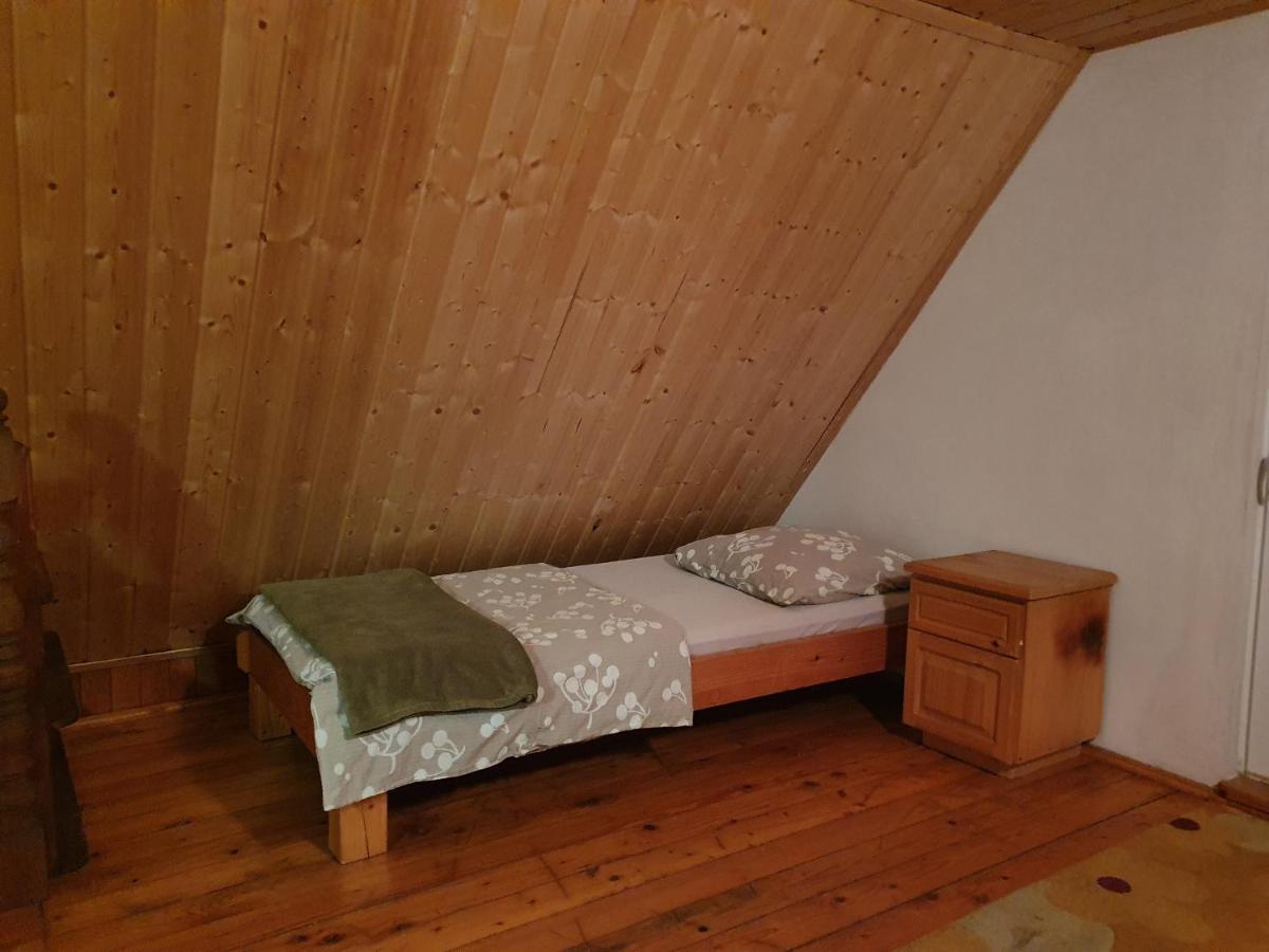 Domki U Gretka Lutowiska Esterno foto