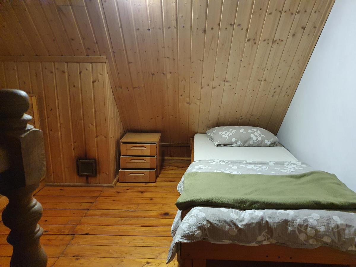 Domki U Gretka Lutowiska Esterno foto